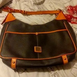 Dooney and bourke purse